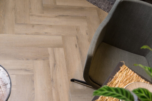 6850 Vivafloors visgraat pvc vloer