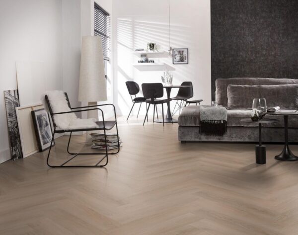 Spigato Navaro visgraat dryback Dark Oak van Ambiant 9611751119 pvc vloer